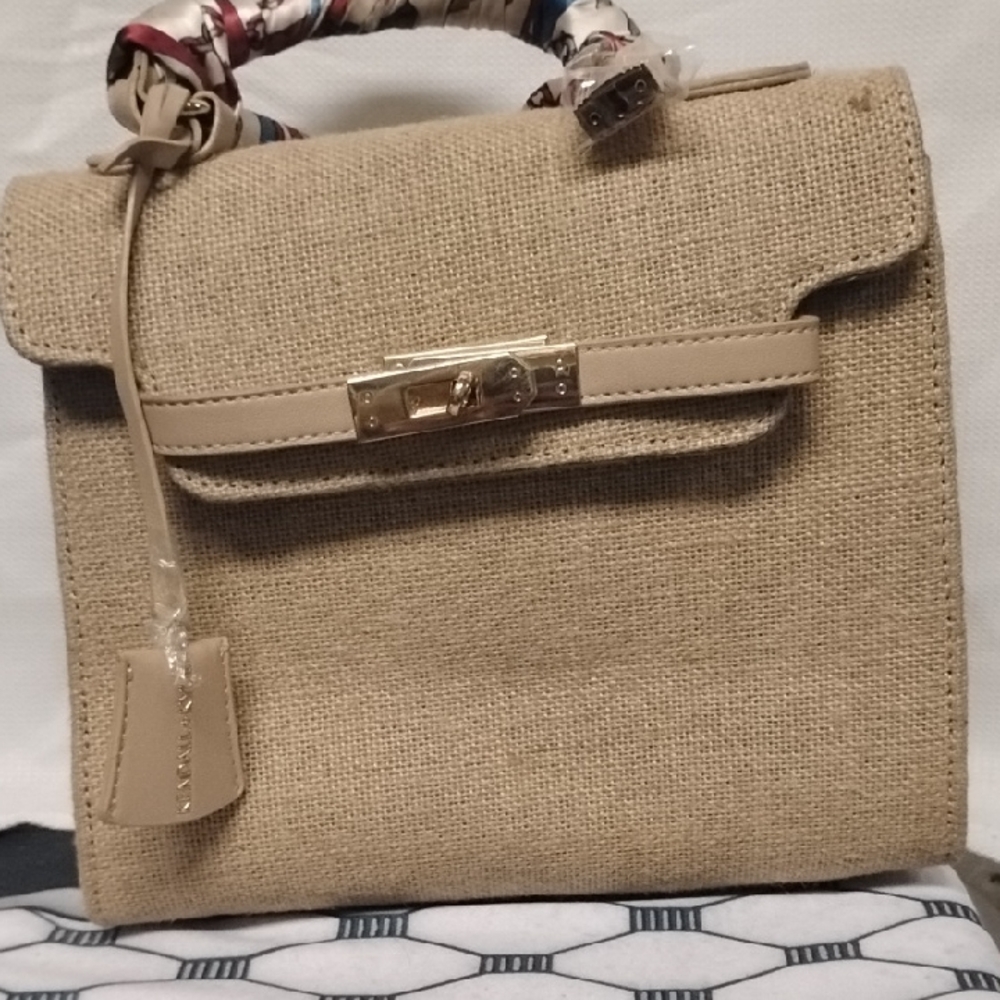 Kendall & Kylie Tan Satchel with Gold Hardware. Also Comes With A Long Strap.Nwt